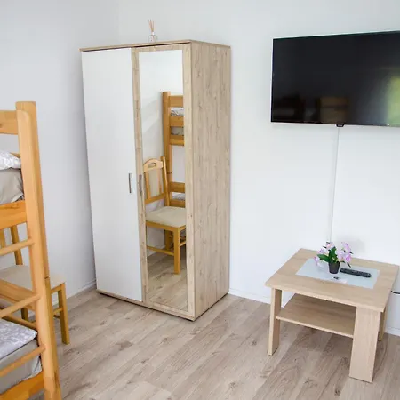 Garden Apartment *