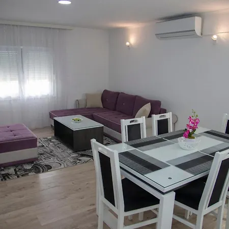 Garden Apartment Blagaj